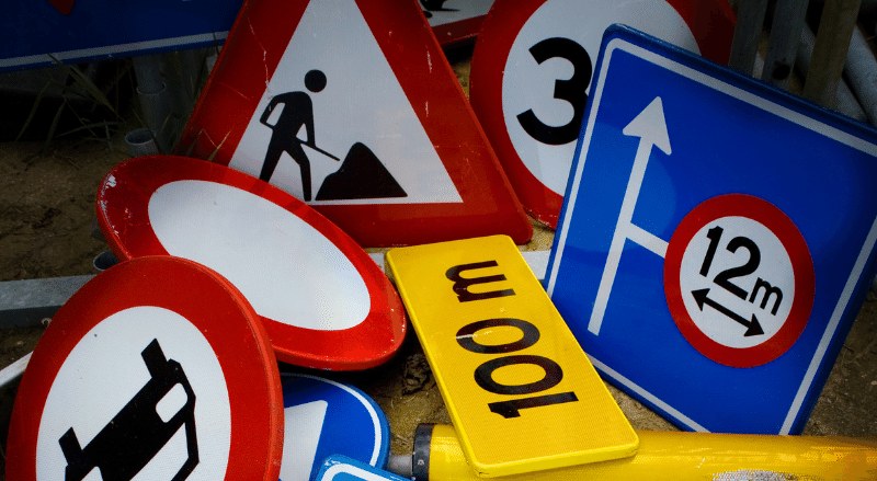 placas de trânsito